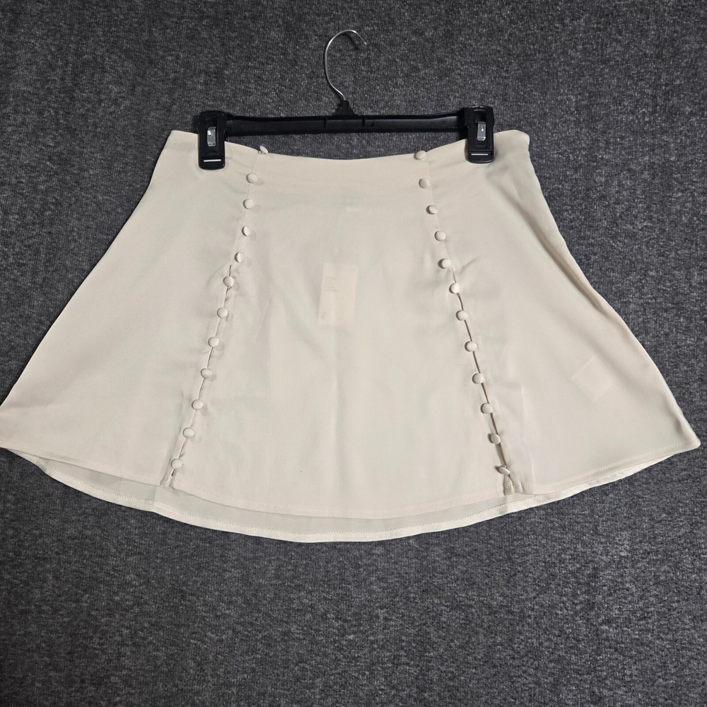 NWT Urban Outfitters Women's Satin Button Front Mini Skirt Size M Tan‎